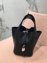 Load image into Gallery viewer, Pico Classic Bucket Bag
