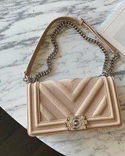 Load image into Gallery viewer, Chevron Boy Shiny SHW