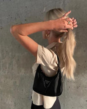 Load image into Gallery viewer, Vintage Hobo Bag