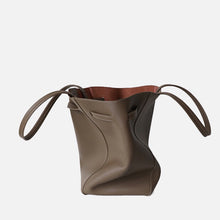 Load image into Gallery viewer, Elsa Tote Bag