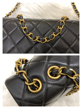 Load image into Gallery viewer, Vintage Quilted Jumbo Flap Bag