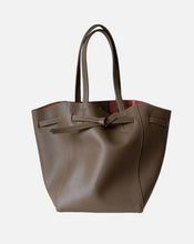Load image into Gallery viewer, Elsa Tote Bag