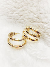 Load image into Gallery viewer, Vintage Triple Hoop Earrings